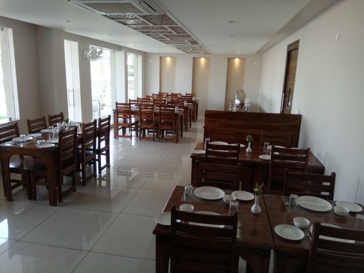 Hotel The Lighthouse Dzsaipur Kültér fotó